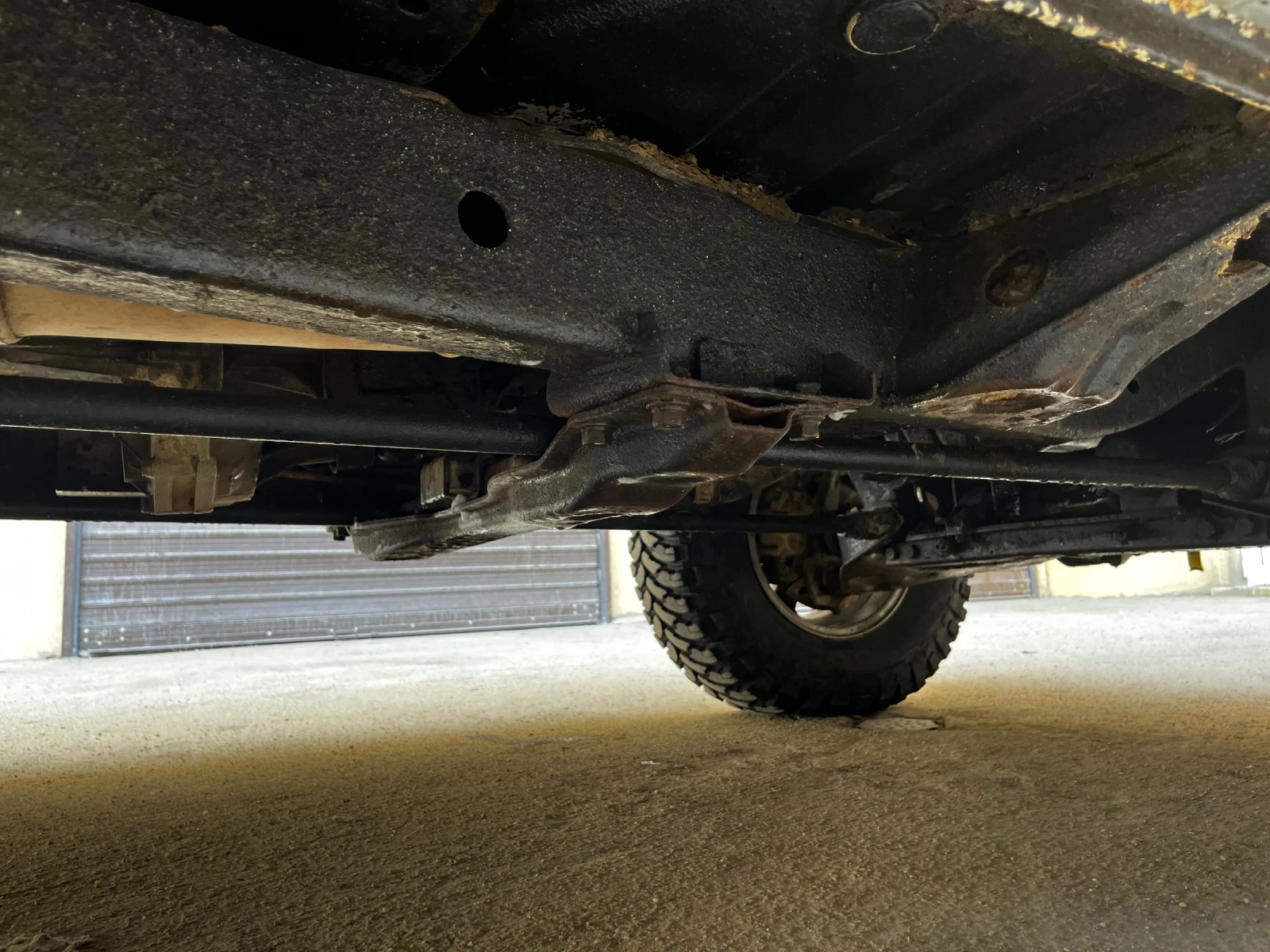 Mitsubishi Pajero 2.5 TDI, снимка 2 - Автомобили и джипове - 54705250