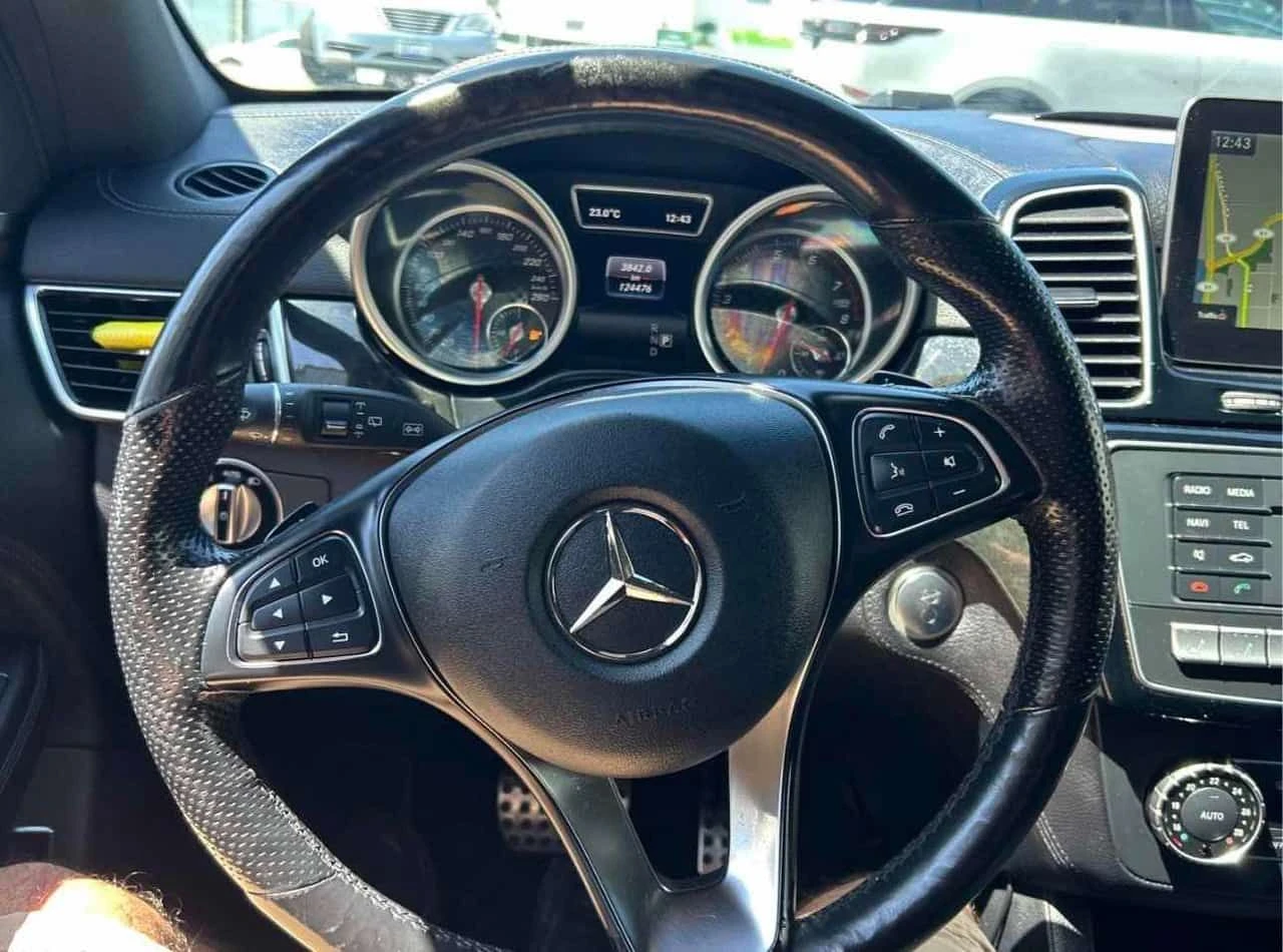 Mercedes-Benz GLE * 450 AMG * АВТОКРЕДИТ БЕЗ ПЪРВОНАЧАЛНА ВНОСКА* , снимка 5 - Автомобили и джипове - 55171814