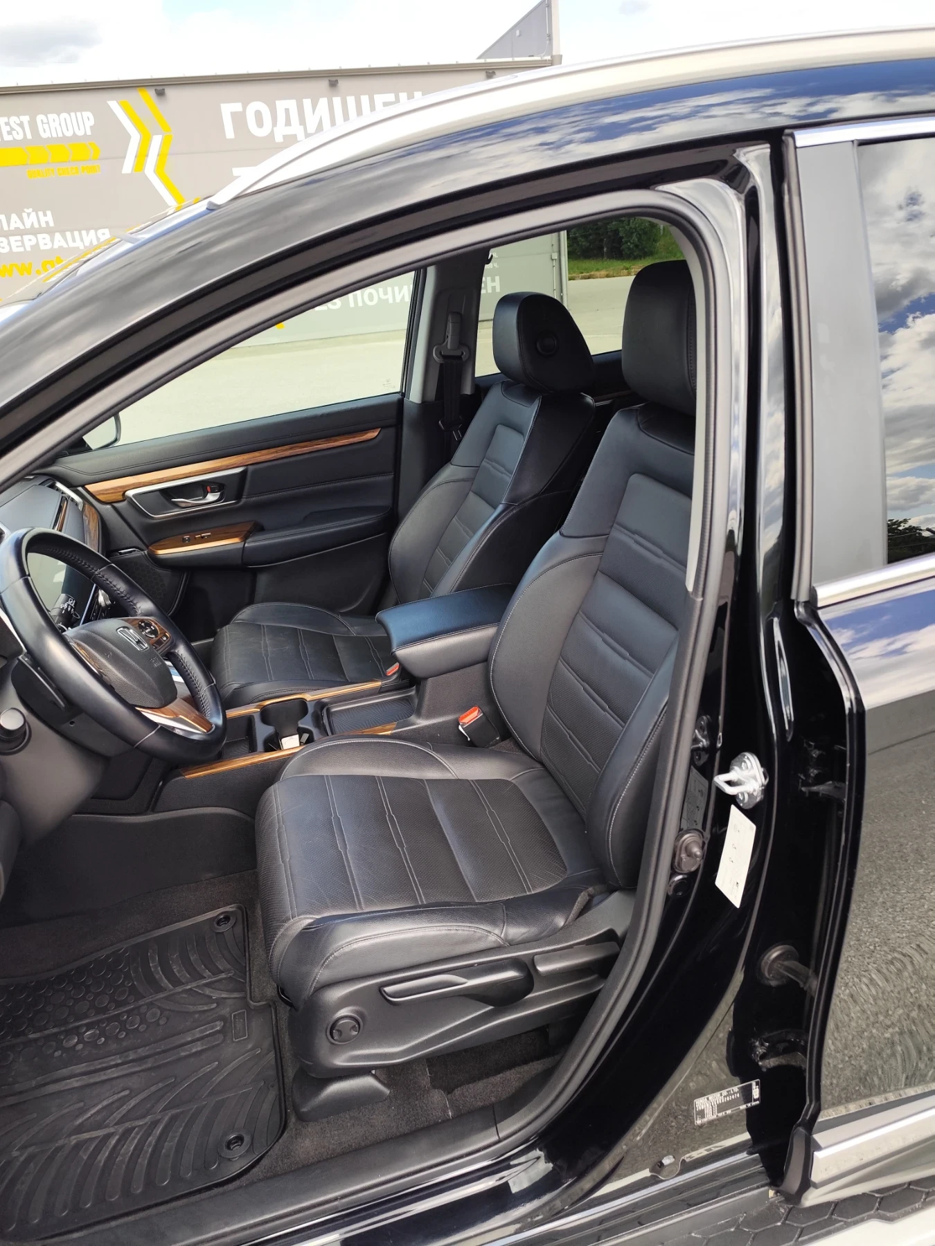 Honda Cr-v 1.5 turbo, снимка 11 - Автомобили и джипове - 55692063
