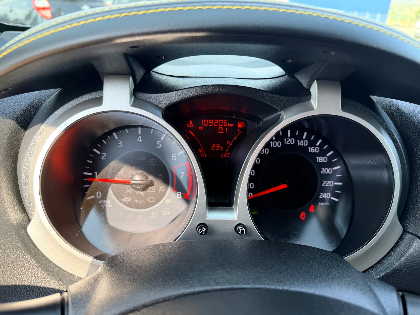 Nissan Juke 1.2 TEKNA, снимка 8 - Автомобили и джипове - 55943029