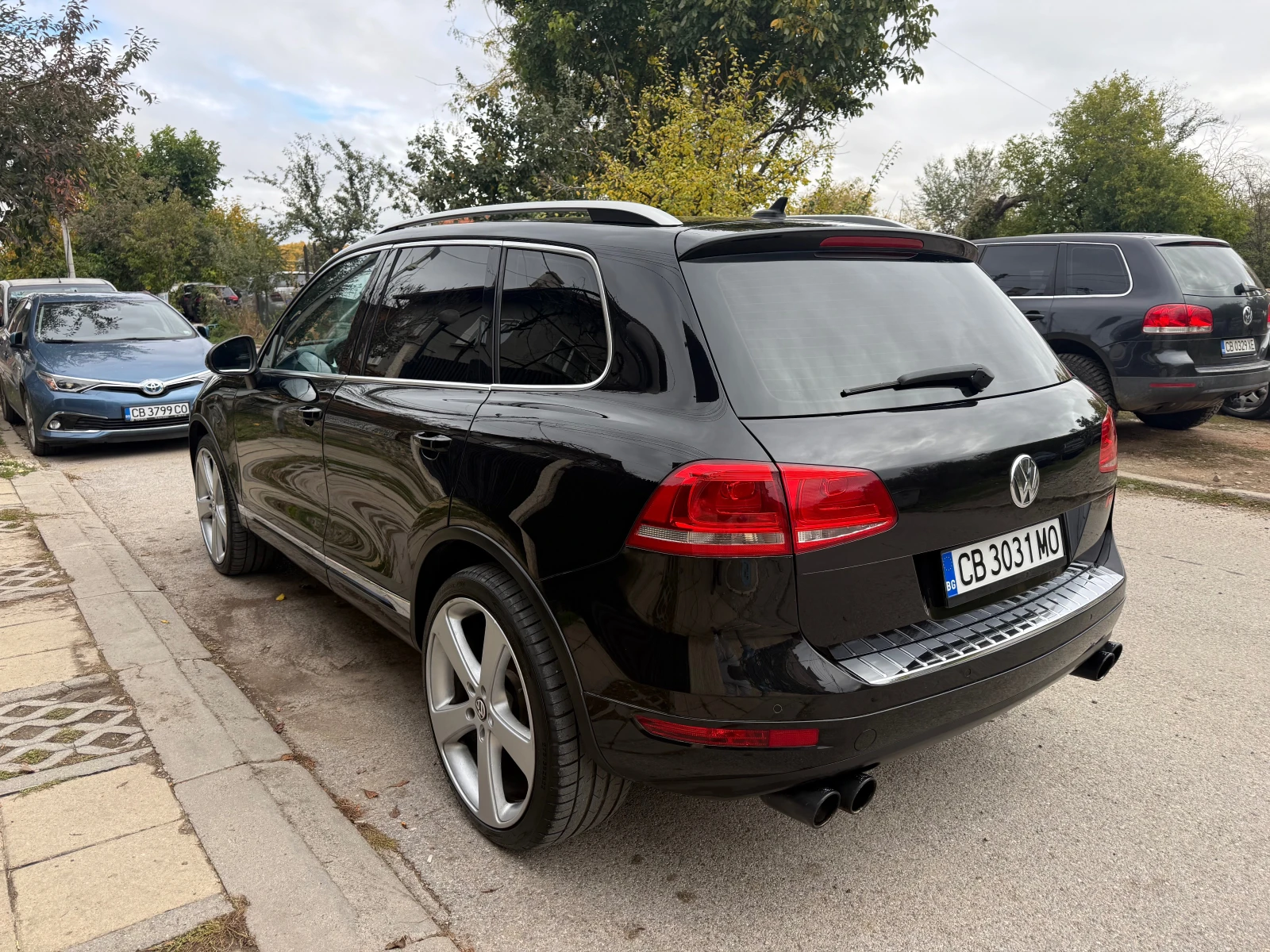 VW Touareg 3.0TDI , снимка 4 - Автомобили и джипове - 56713860