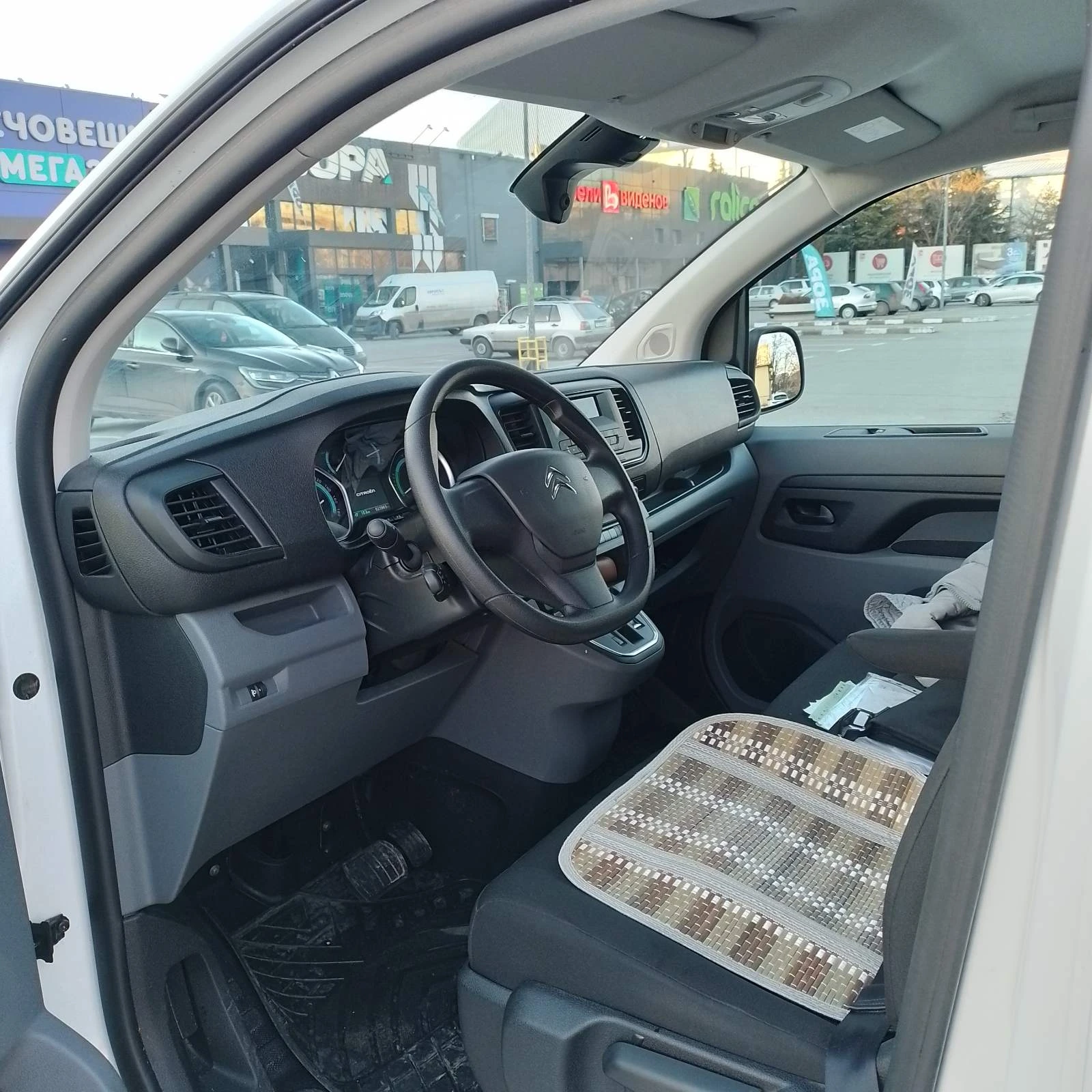 Citroen Jumpy  - изображение 8