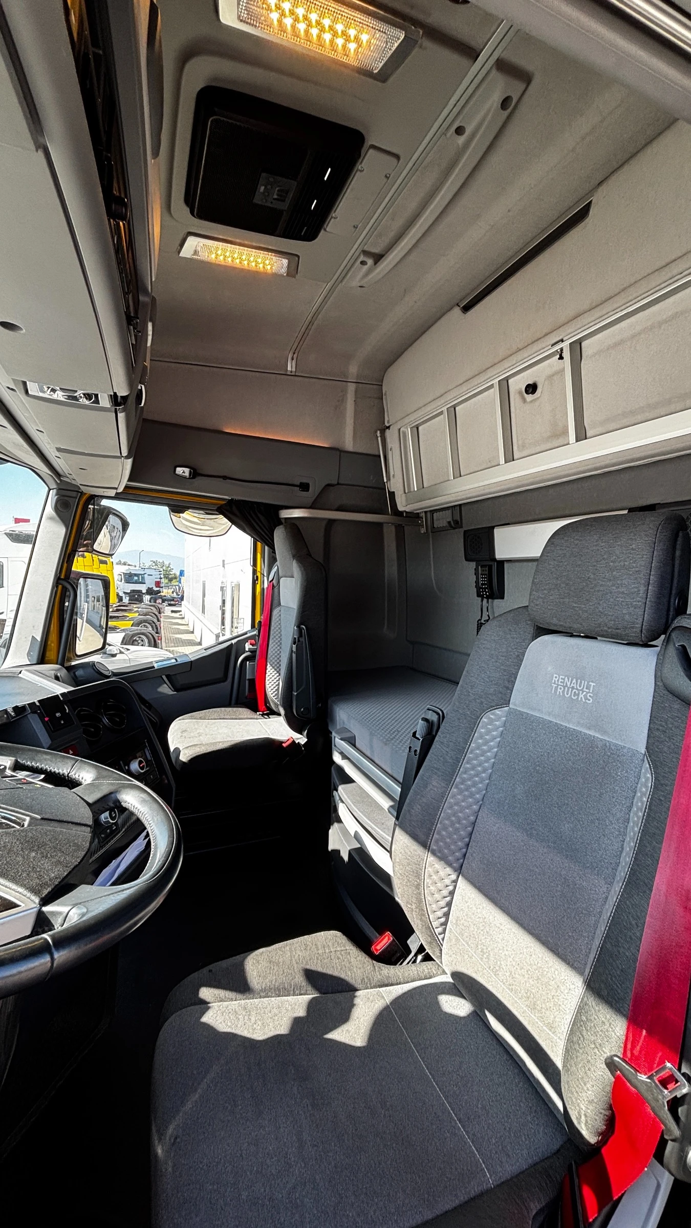 Renault T 🚛 RENAULT T HIGH 480 TURBO COMPOUND | 2022 | Mobile.bg � ����������� 8