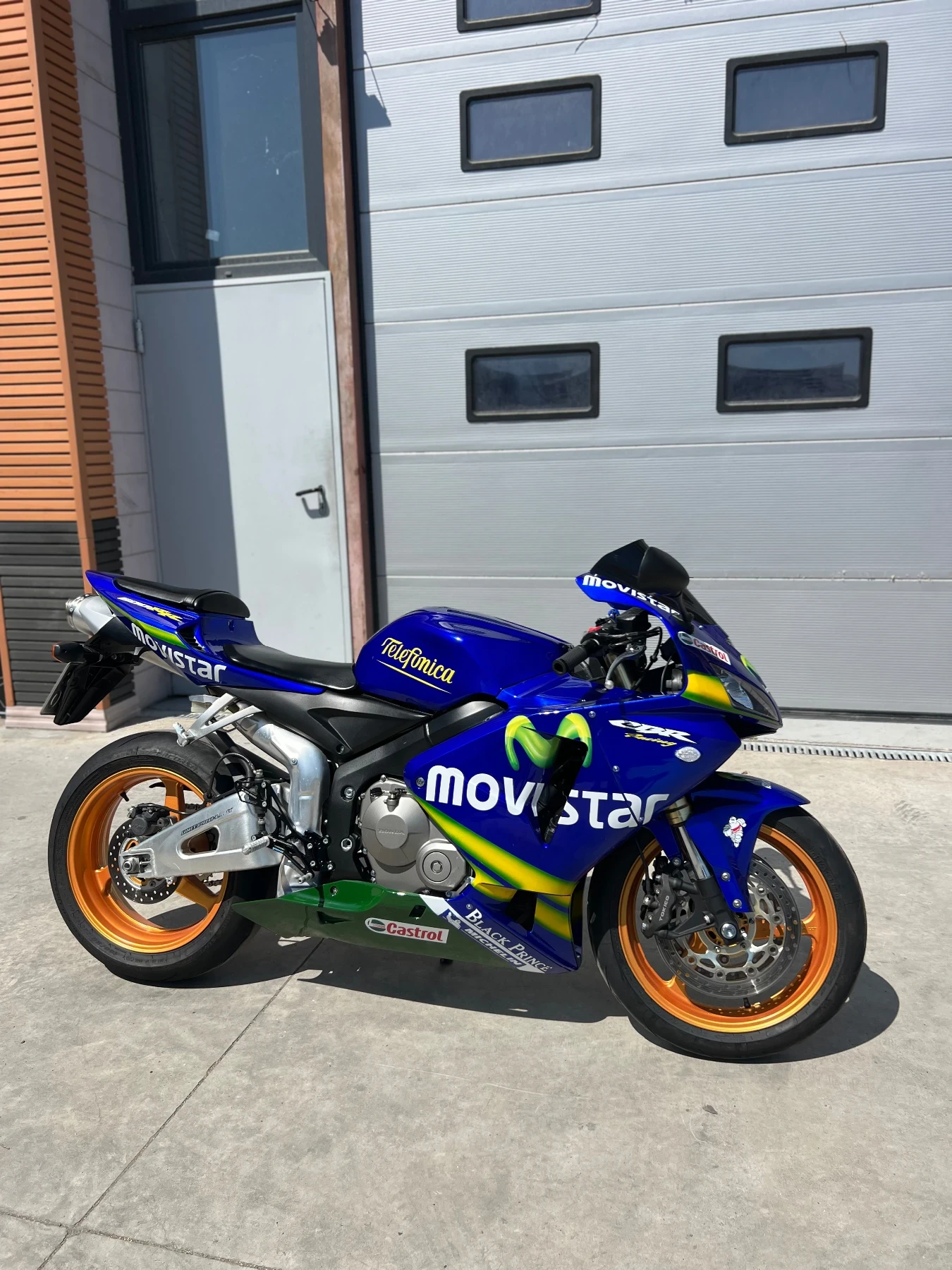 Honda Cbr 600RR - изображение 8
