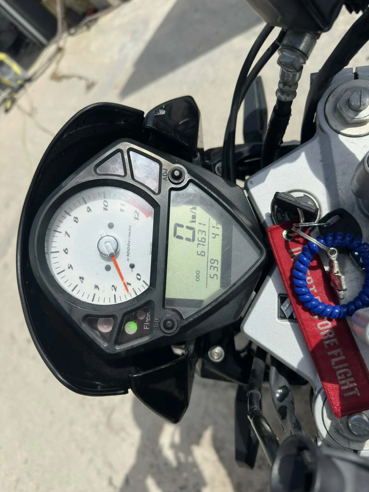 Suzuki SV, снимка 3 - Мотоциклети и мототехника - 54182070