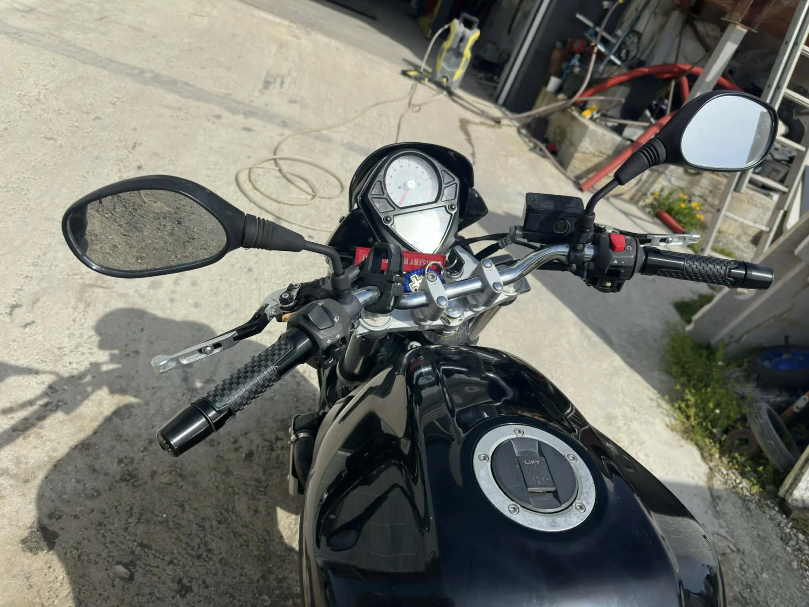 Suzuki SV, снимка 4 - Мотоциклети и мототехника - 54182070