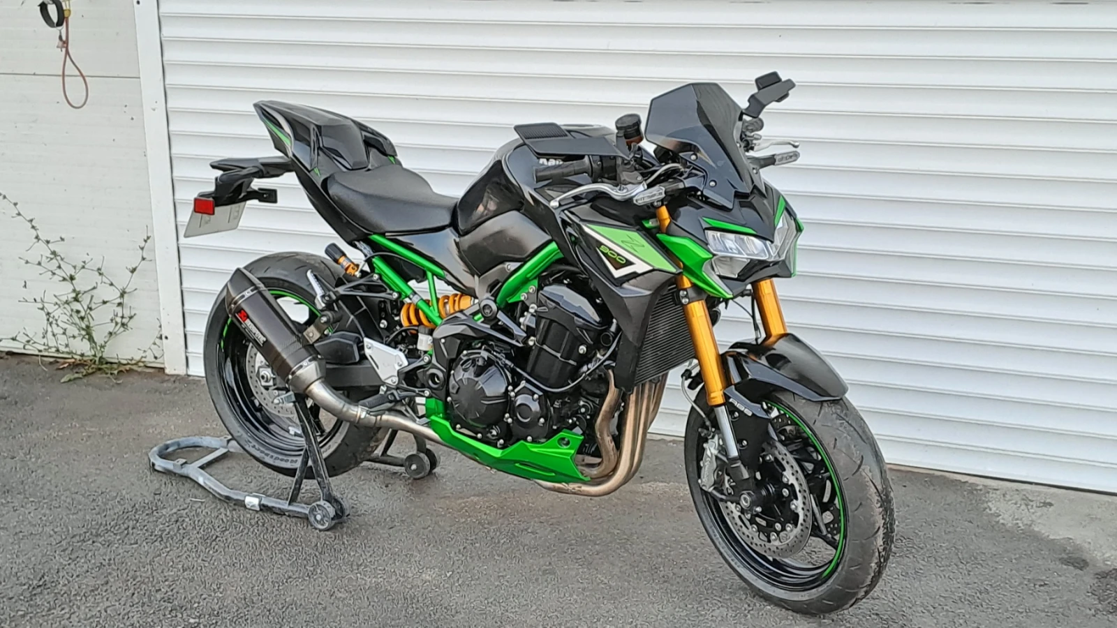 Kawasaki Z 900 SE 2024 Само 325км Akrapovic , снимка 4 - Мотоциклети и мототехника - 55540652