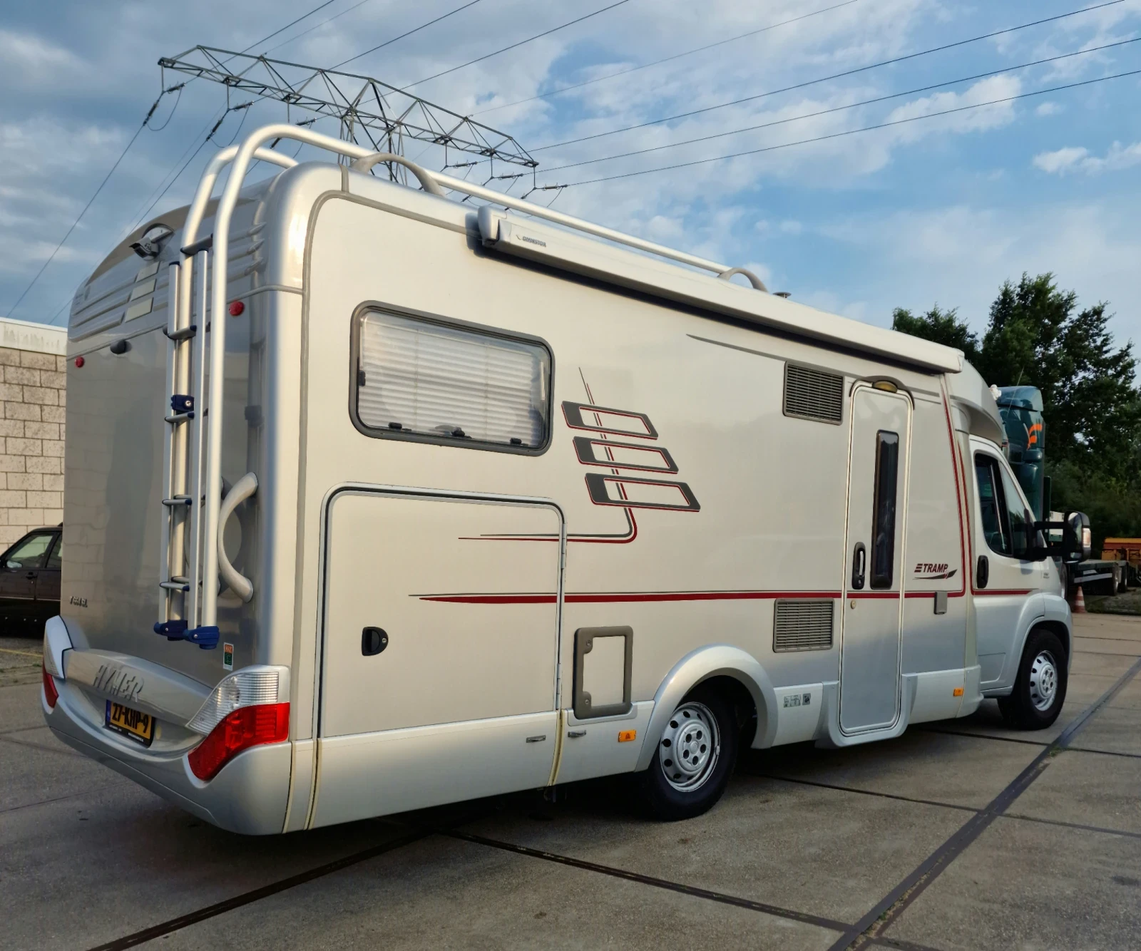 Кемпер HYMER / ERIBA Fiat Ducato Hymer T 664 SL  - изображение 4
