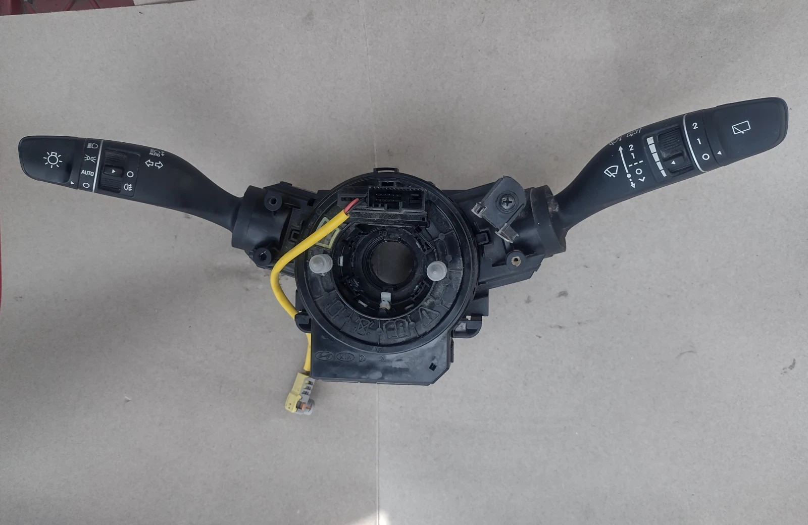 93404-J9850  ���������� ����  � ������ ����� HYUNDAI KONA  ELECTRIC 93404J9850 | Mobile.bg � ����������� 1