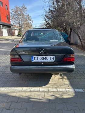 Mercedes-Benz 124 2000, снимка 9