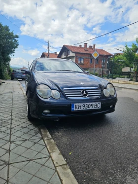 Mercedes-Benz C 220 Купе, снимка 7