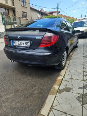 Mercedes-Benz C 220 Купе, снимка 4