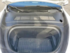 Tesla Model Y | Mobile.bg � ����� ������ 12