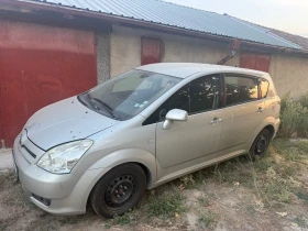 Toyota Corolla verso 