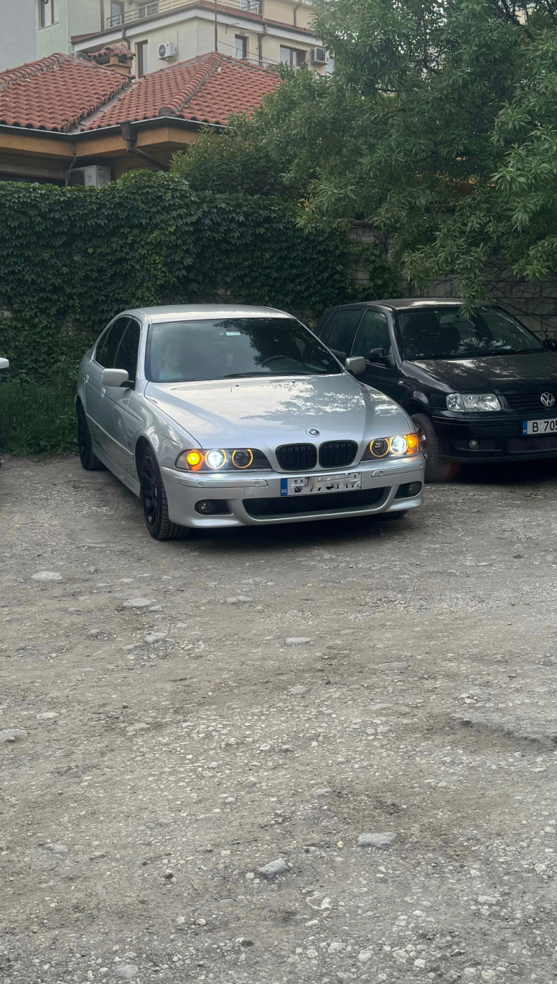 BMW 525 D Exlusive, снимка 1 - Автомобили и джипове - 46290637