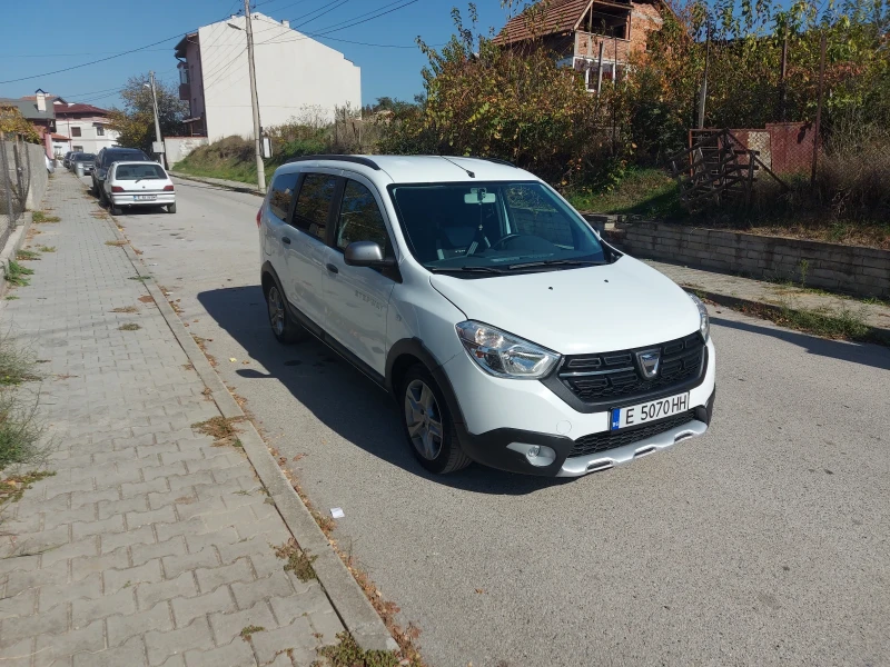 Dacia Lodgy, снимка 2 - Автомобили и джипове - 49563068