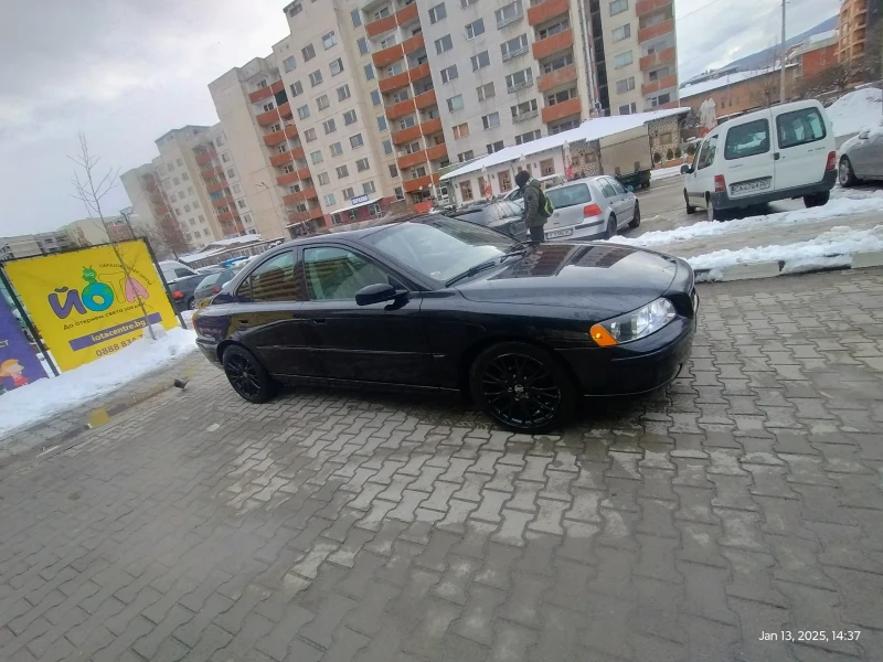 Volvo S60 2.4D, снимка 4 - Автомобили и джипове - 48666656