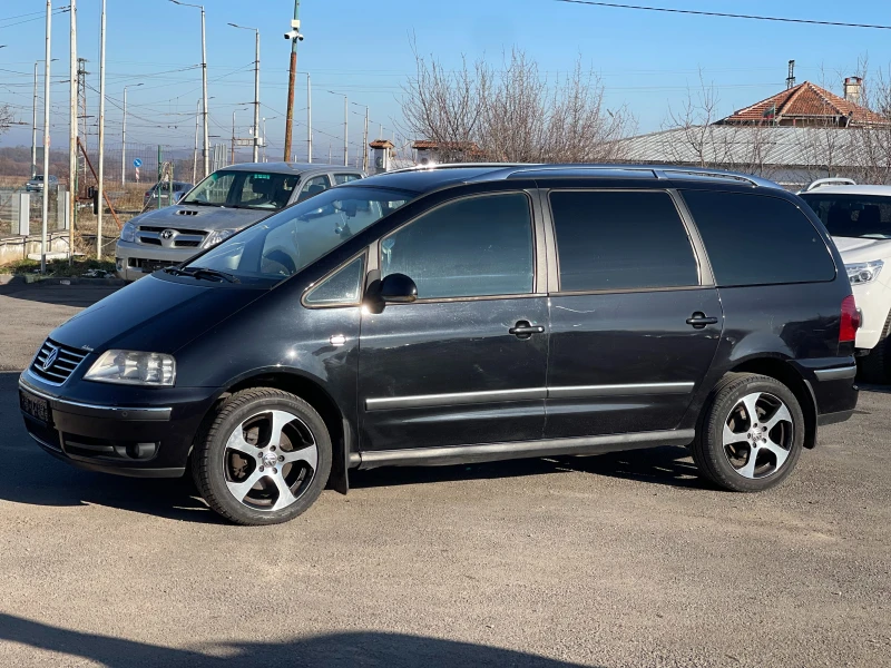 VW Sharan 2.0TDi, снимка 2 - Автомобили и джипове - 48757032