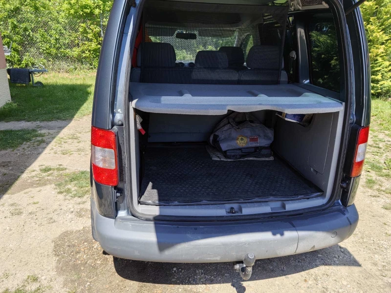 VW Caddy, снимка 8 - Автомобили и джипове - 52113388