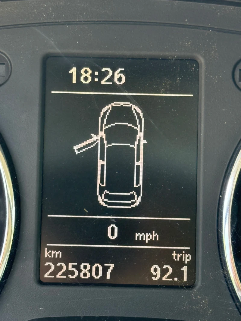 Skoda Fabia, снимка 9 - Автомобили и джипове - 51640035