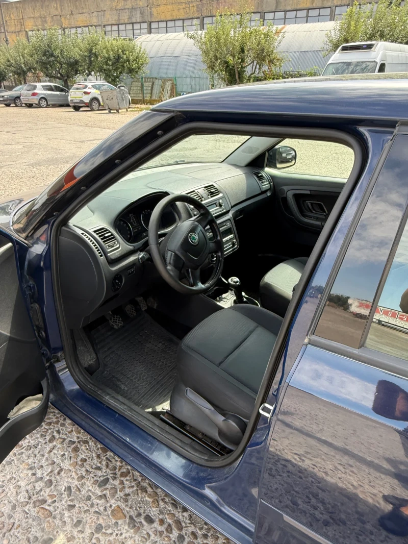 Skoda Fabia, снимка 7 - Автомобили и джипове - 51640035
