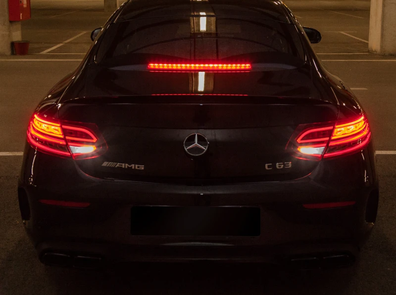 Mercedes-Benz C 63 AMG, снимка 10 - Автомобили и джипове - 52211699