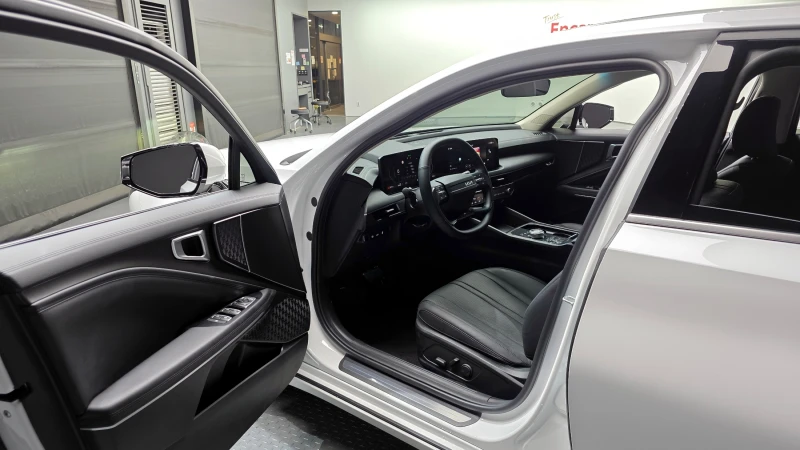 Kia K8 2.5 Noblesse Light autogeorge.com, снимка 9 - Автомобили и джипове - 52030887