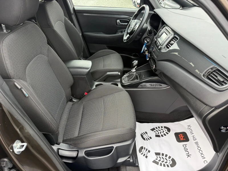 Kia Carens (KATO НОВА)^(7-МЕСТА), снимка 14 - Автомобили и джипове - 52409330