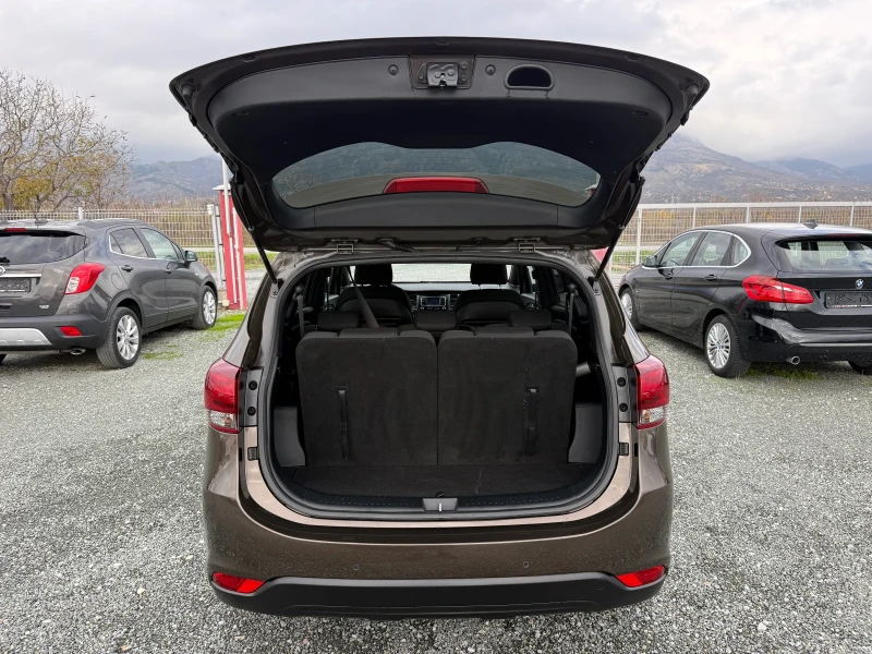 Kia Carens (KATO НОВА)^(7-МЕСТА), снимка 13 - Автомобили и джипове - 52409330
