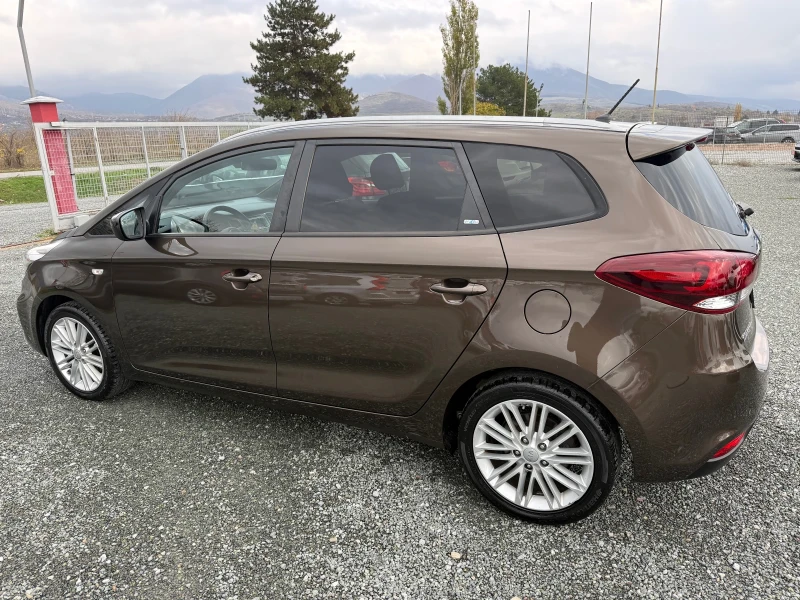 Kia Carens (KATO НОВА)^(7-МЕСТА), снимка 9 - Автомобили и джипове - 52409330
