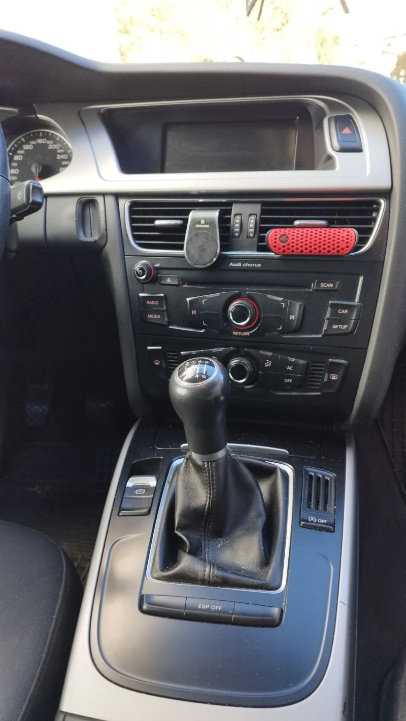 Audi A4, снимка 3 - Автомобили и джипове - 52419853