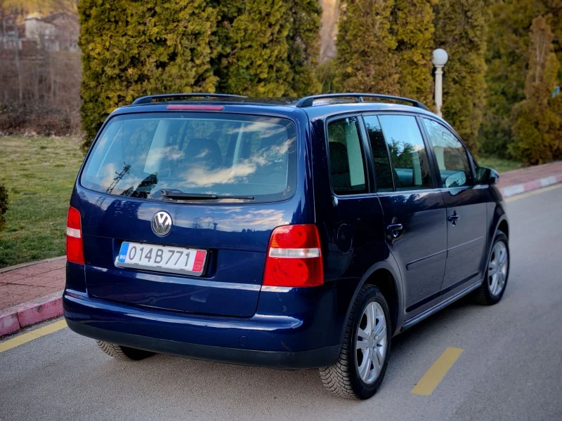 VW Touran 1.9TDI(105)* COMFORT-EDITION* НОВ ВНОС* , снимка 7 - Автомобили и джипове - 53078339