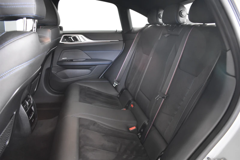 BMW 440 xDrive Гран Купе, снимка 10 - Автомобили и джипове - 53190997