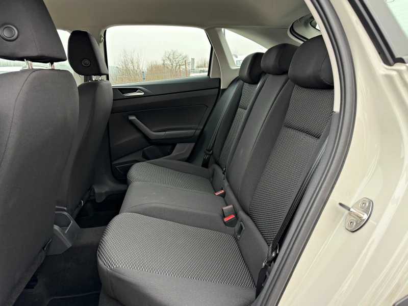 VW Taigo НОВ!!! 6 000 км, снимка 12 - Автомобили и джипове - 53220758