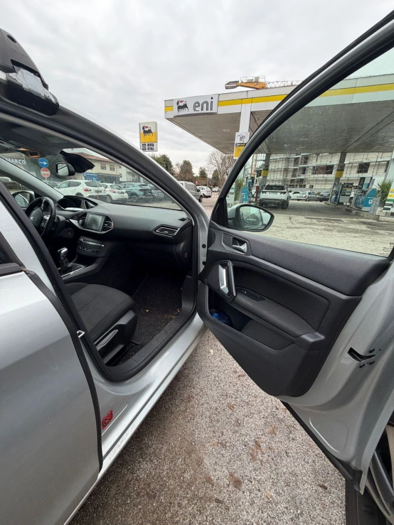 Peugeot 308 1.6 HDI 187000км 100% реален пробег!!!, снимка 10 - Автомобили и джипове - 53237216