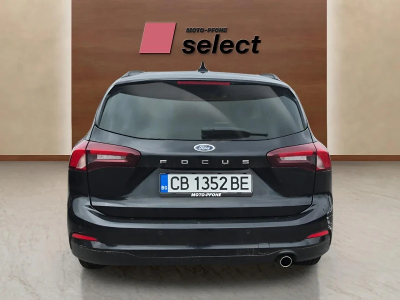 Ford Focus 1.0Ecoboost, снимка 6 - Автомобили и джипове - 53255365