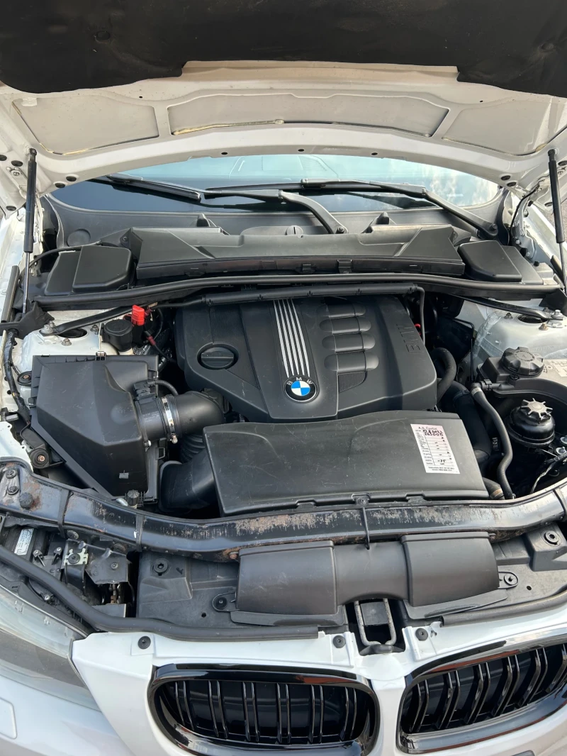 BMW 320, снимка 9 - Автомобили и джипове - 53293420