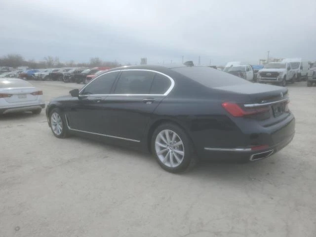 BMW 740 XDRIVE* 40I* ДИСТРОНИК* МАСАЖ* ОБДУХВАНЕ* КЕЙЛЕС, снимка 2 - Автомобили и джипове - 49125934