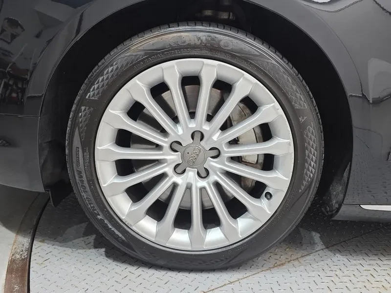 Audi A8 4.2 TDI Quattro - САМО 30% АВАНС, снимка 14 - Автомобили и джипове - 55947858