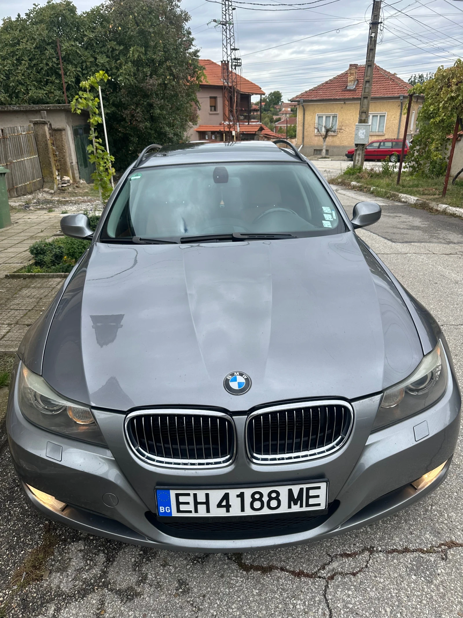 BMW 330 Е91 330D, снимка 1