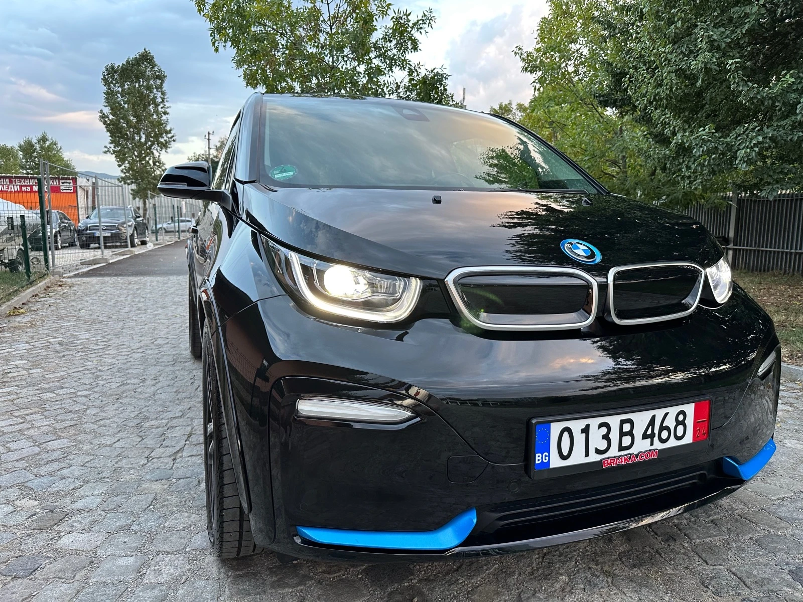 BMW i3 S 120Ah, Heatpump, Adapt.LED, Comfort, Гаранционен - изображение 7