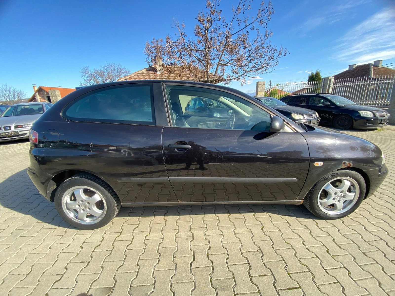 Seat Ibiza 1.2i 64к.с - изображение 6