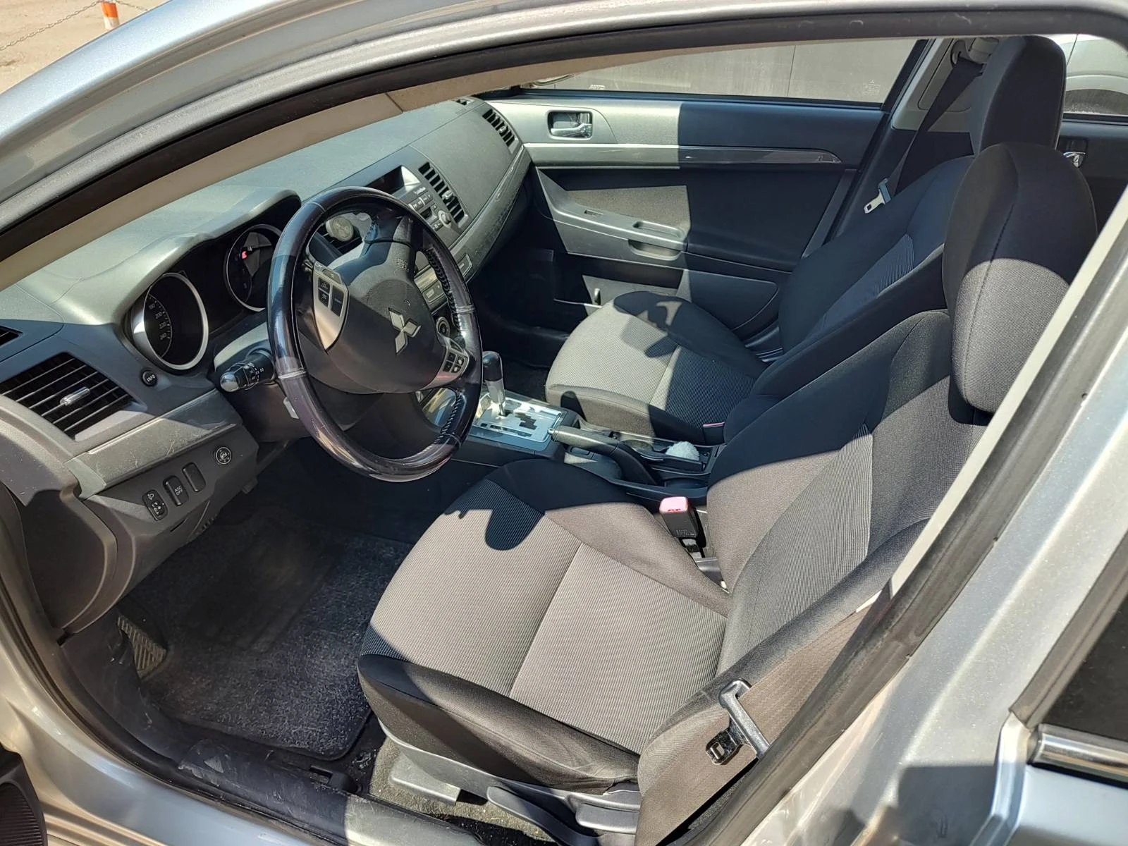 Mitsubishi Lancer 1.8 Бензин/ГАЗ, Автоматик - изображение 7