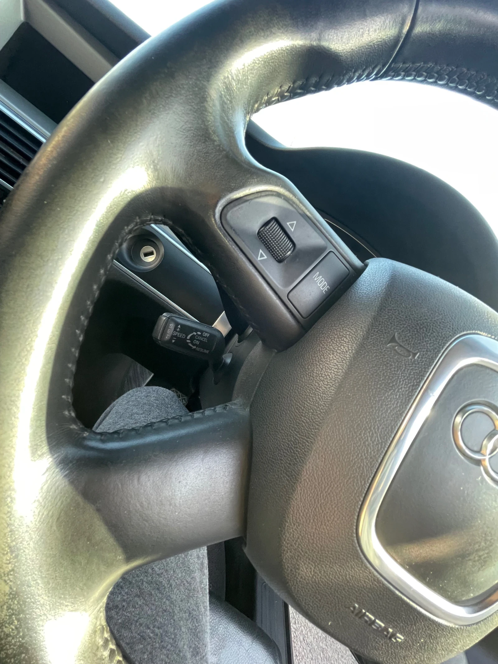 Audi A6 C6 2.0Tdi - изображение 6