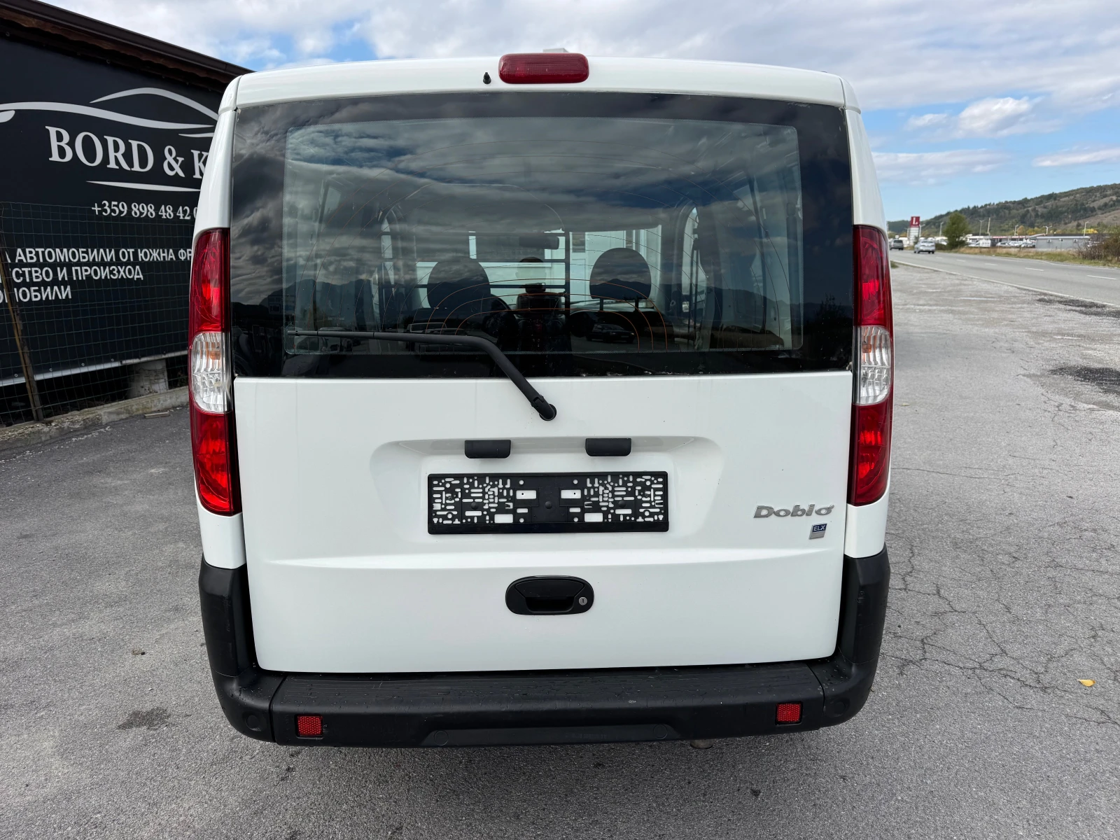 Fiat Doblo 1.9JTD-Navi 2странични вратии - изображение 5