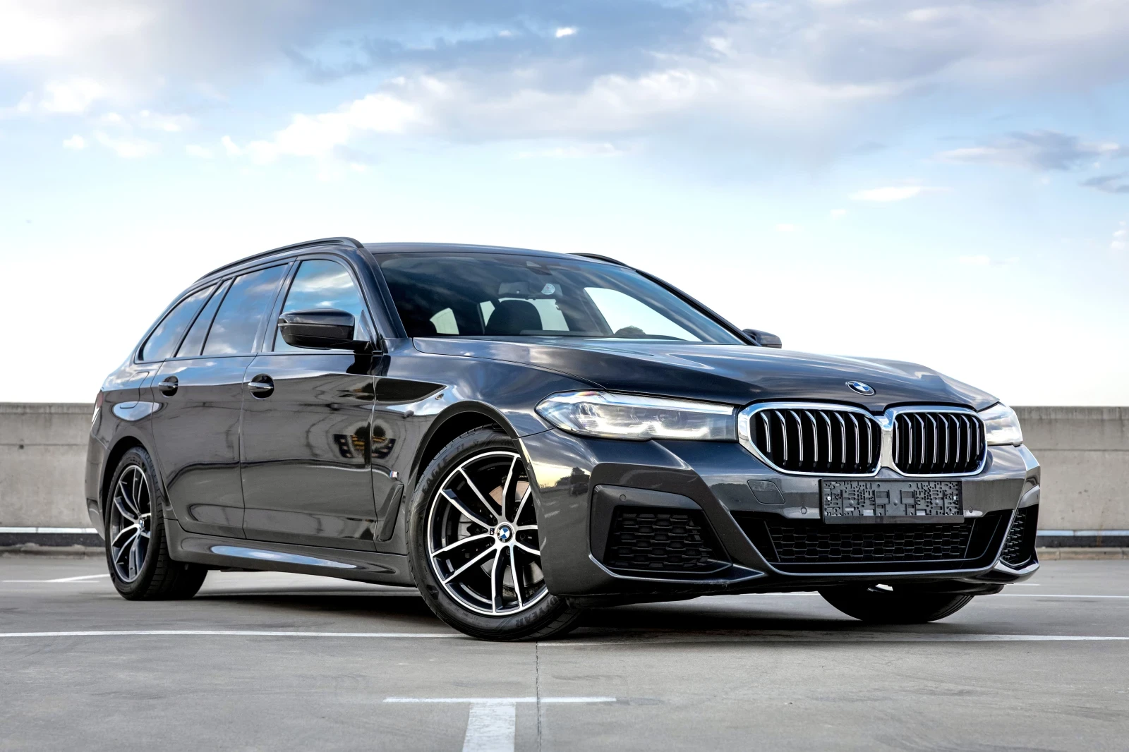 BMW 530  520 d xDrive Facelift M PACKET  Mild Hybrid FULL, снимка 3 - Автомобили и джипове - 53841924