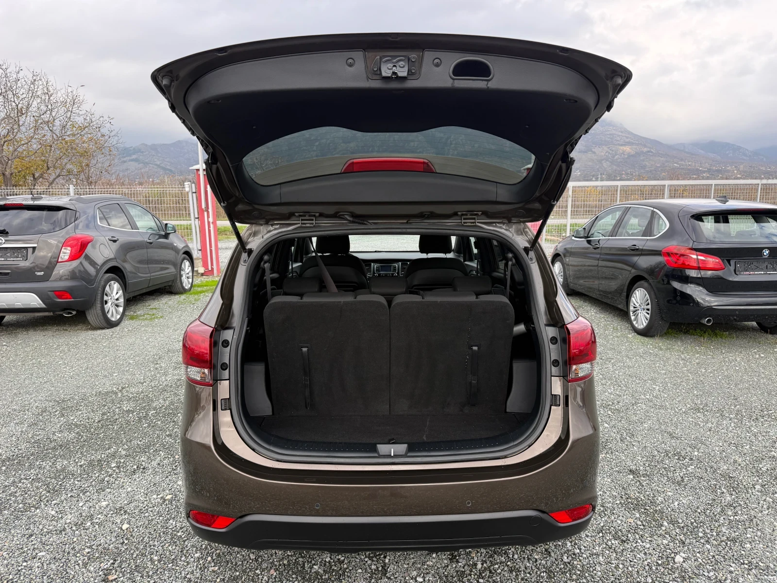 Kia Carens (KATO )^(7-) | Mobile.bg   13