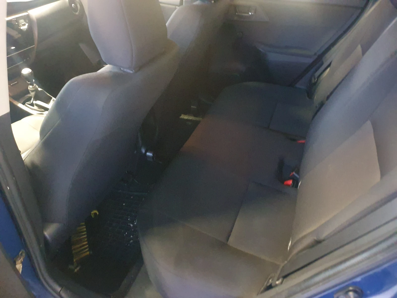 Toyota Auris  - изображение 10