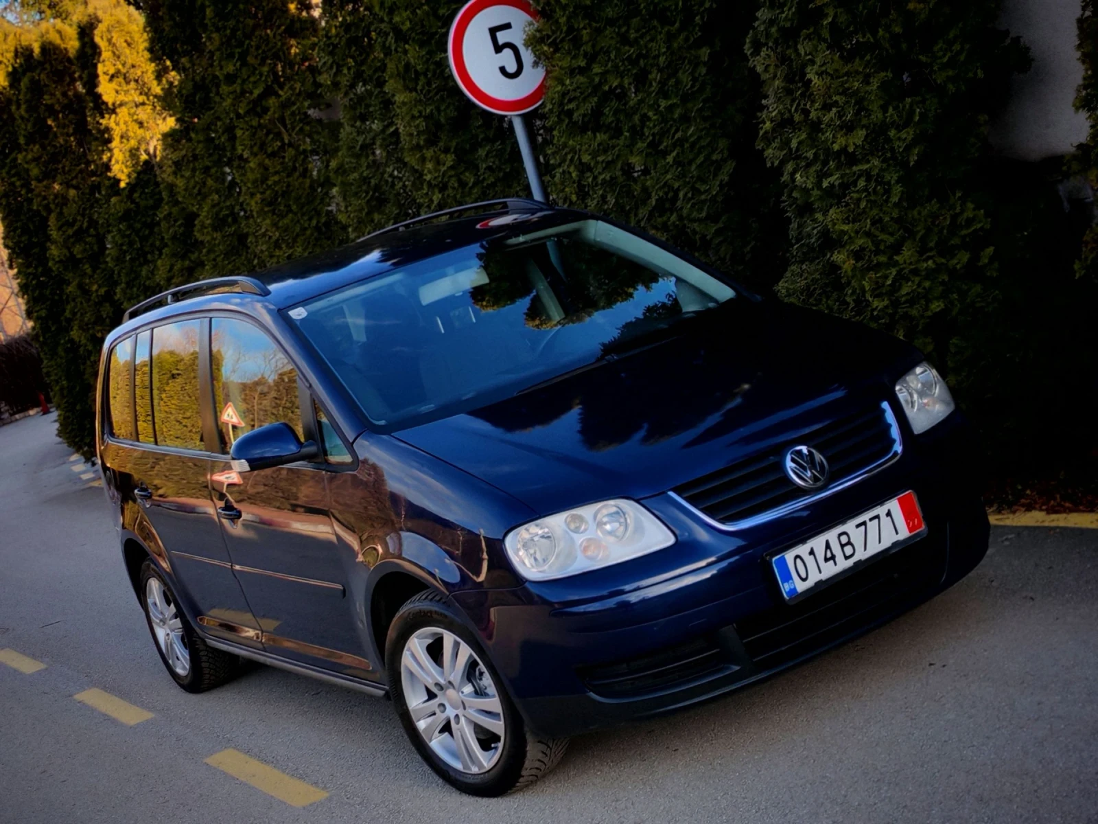 VW Touran 1.9TDI(105)* COMFORT-EDITION* ��� ����*  | Mobile.bg � ����������� 10