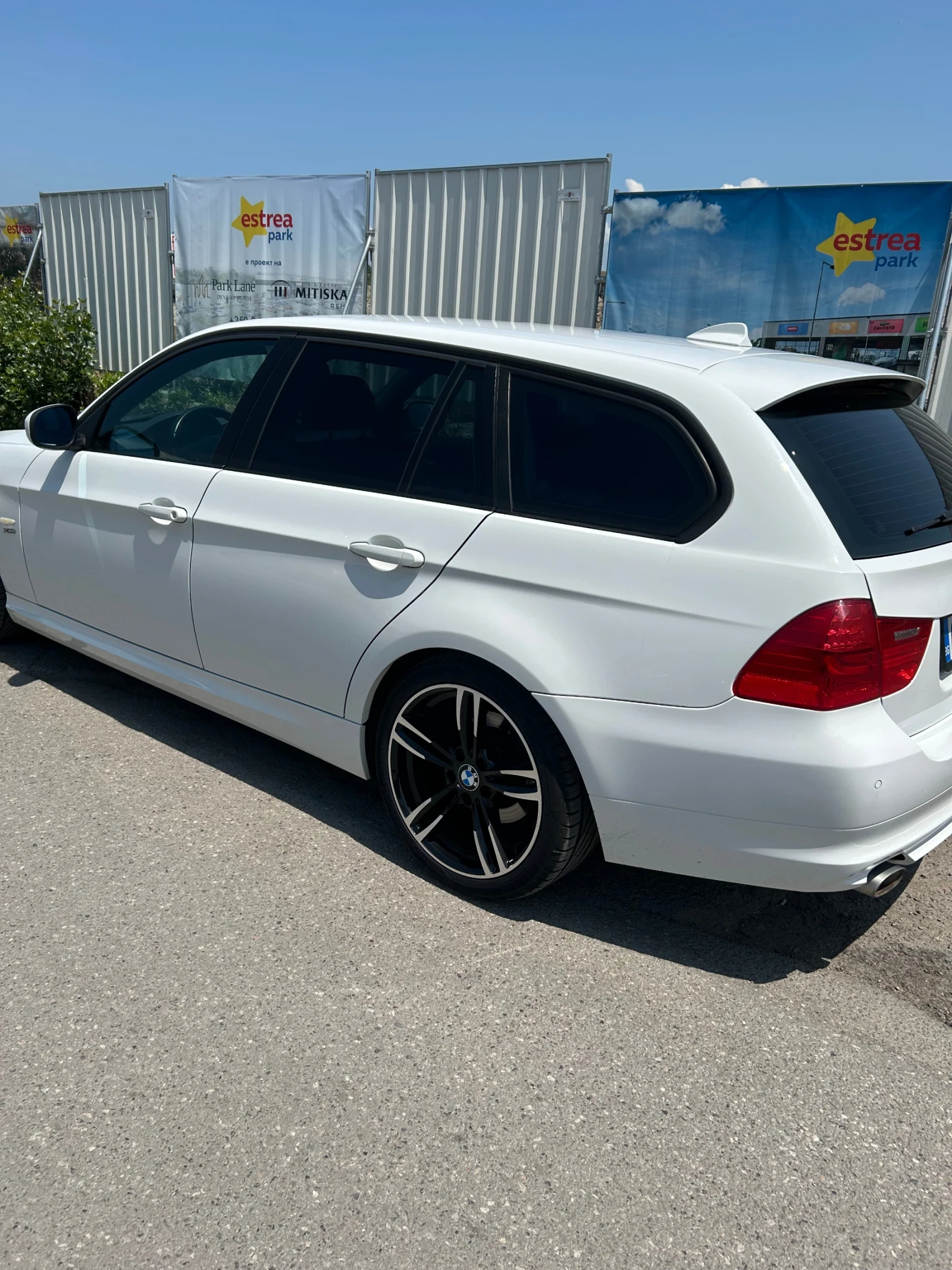 BMW 320  - изображение 4